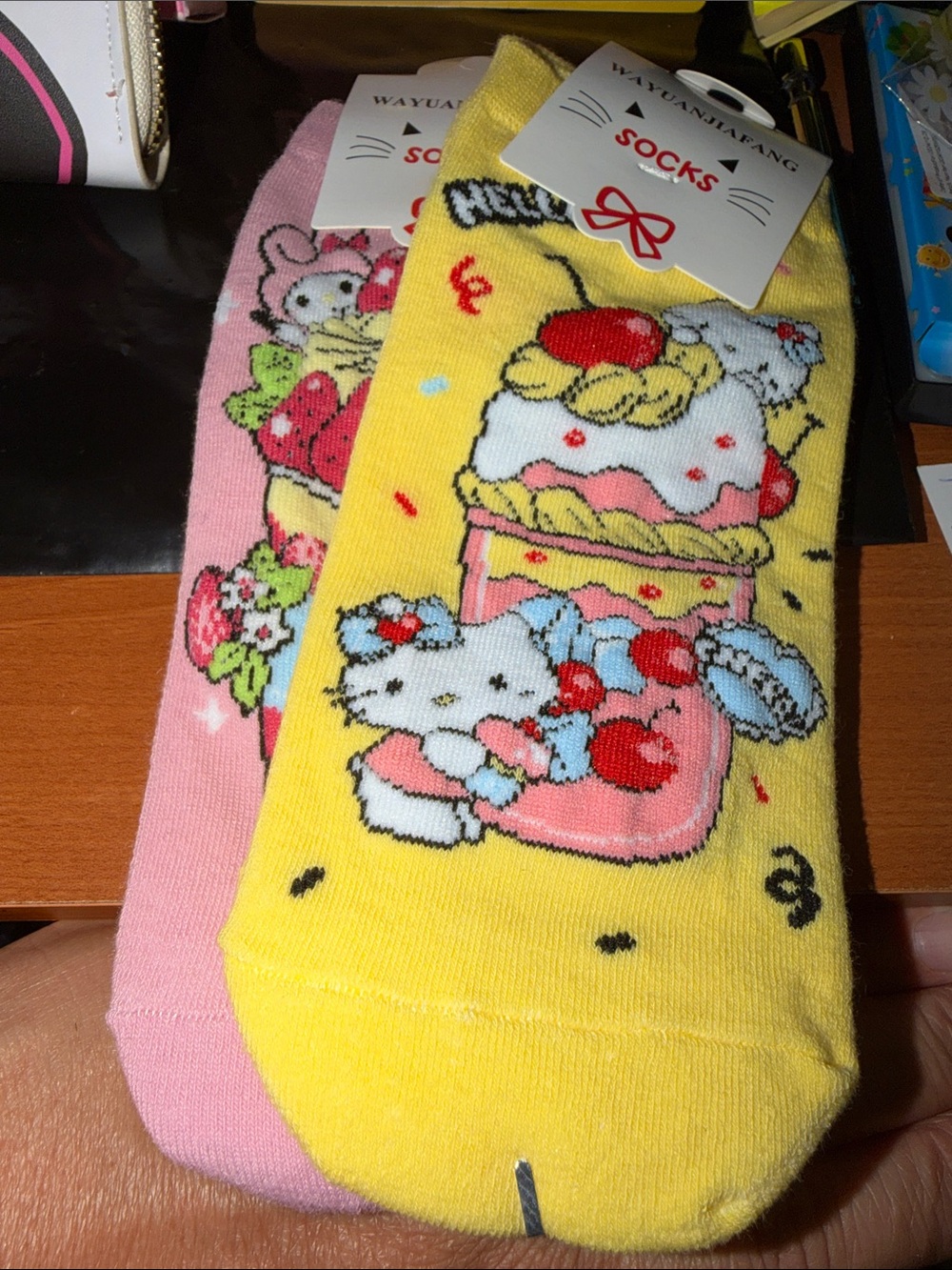 Hello Kitty Pink Wallet with Socks  Set & Facemask and Lip n Lotion Set - Picture 2 of 6